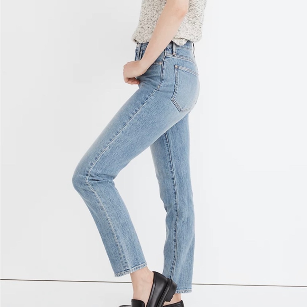 The perfect vintage straight crop Madewell jeans in Heathcote wash size 28